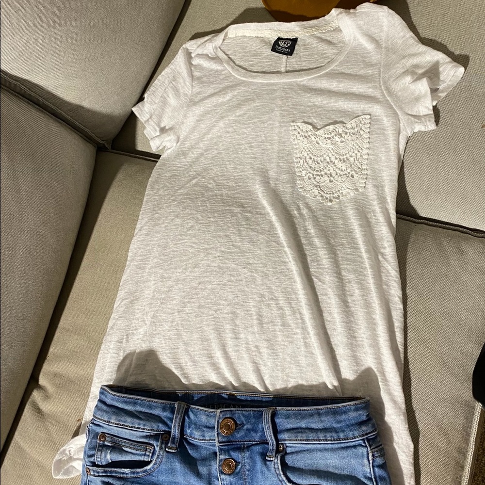 Bobeau graphic tee